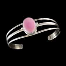 Artistic Navajo Hand-Crafted Pink Shell Silver Bracelet